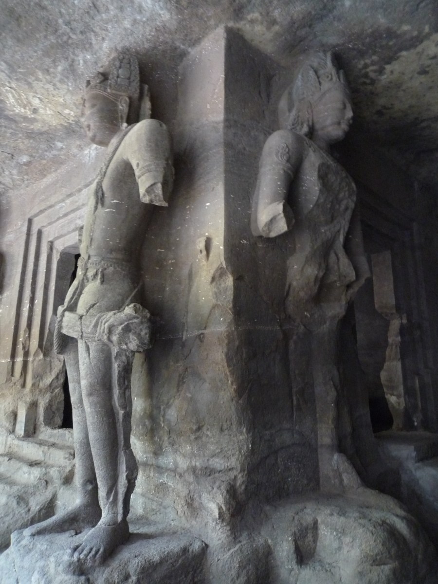 Elephanta caves32